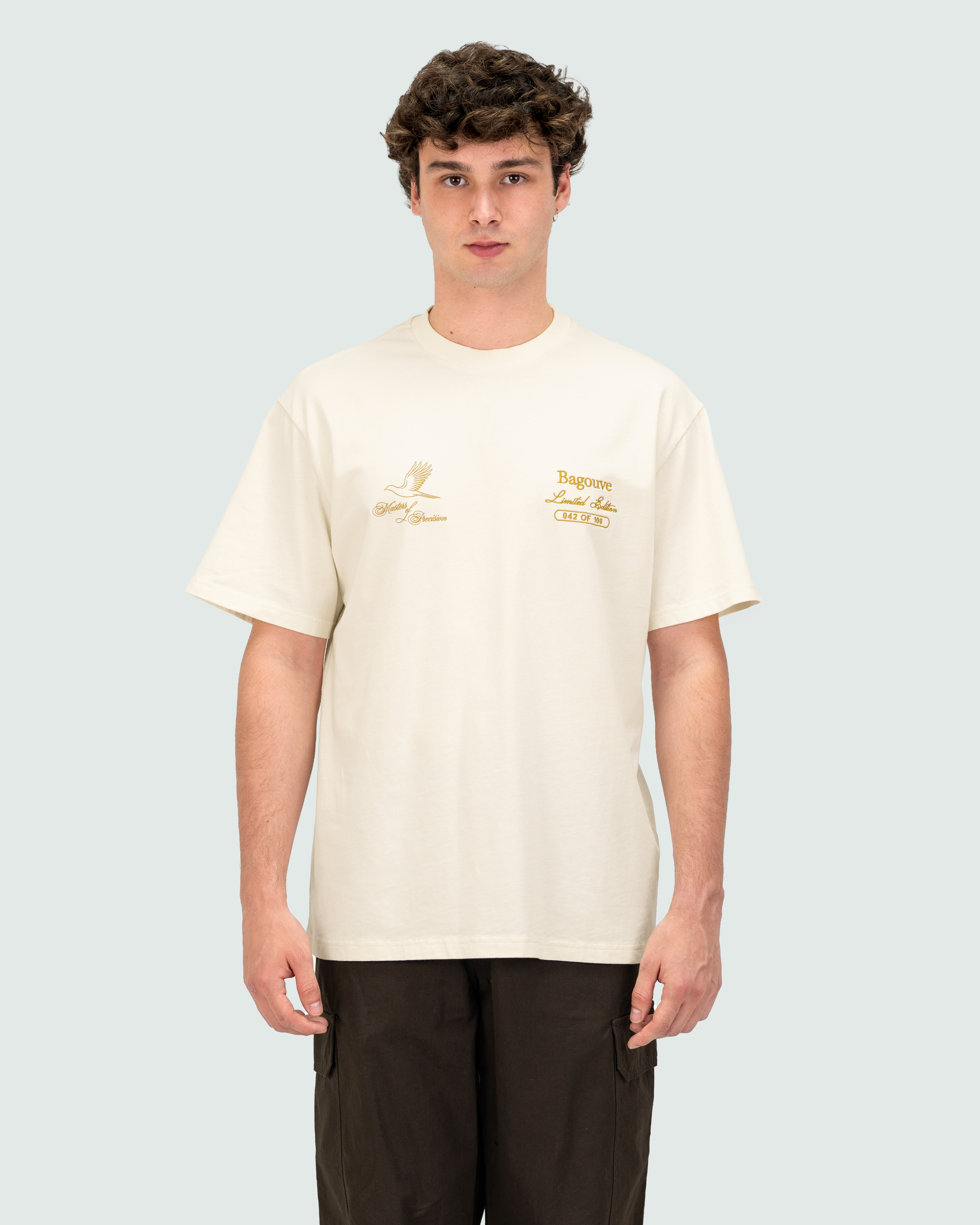 Bagouve Artwear - Precision T-Shirt Cream, Unisex – BAGOUVE